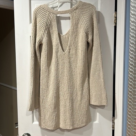 Free People Oversized Heavy Knit Sweater Size Large wide sleeves tunic Length - Picture 5 of 5